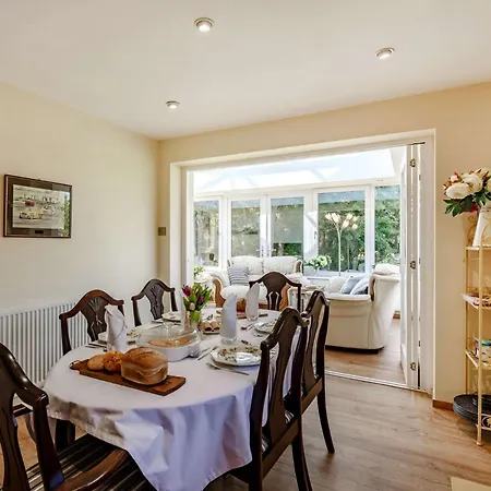2 Bed In Pateley Bridge 89622 Holiday home Summer Bridge
