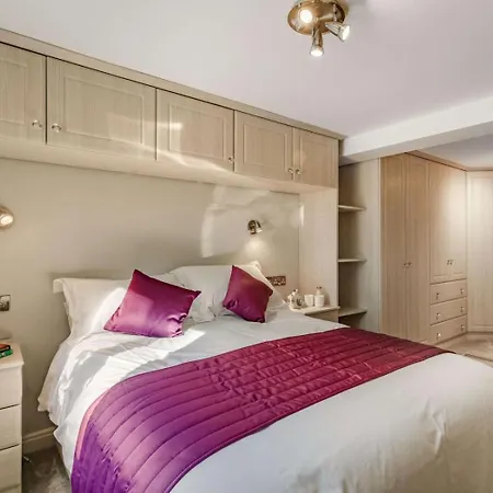 2 Bed In Harrogate Oc-89622 Prázdninový dům Summer Bridge