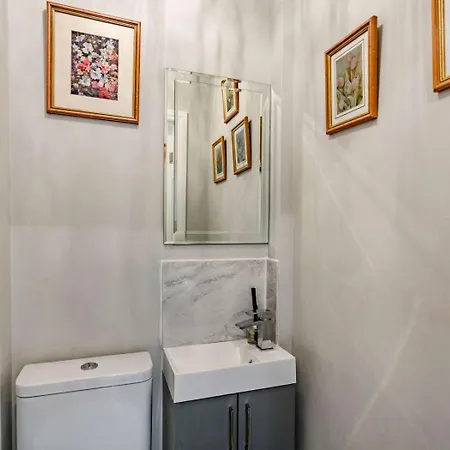 2 Bed In Harrogate Oc-89622 * Summer Bridge