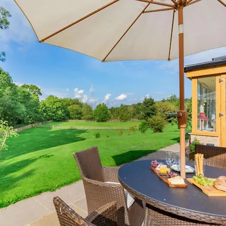 2 Bed In Harrogate Oc-89622 *